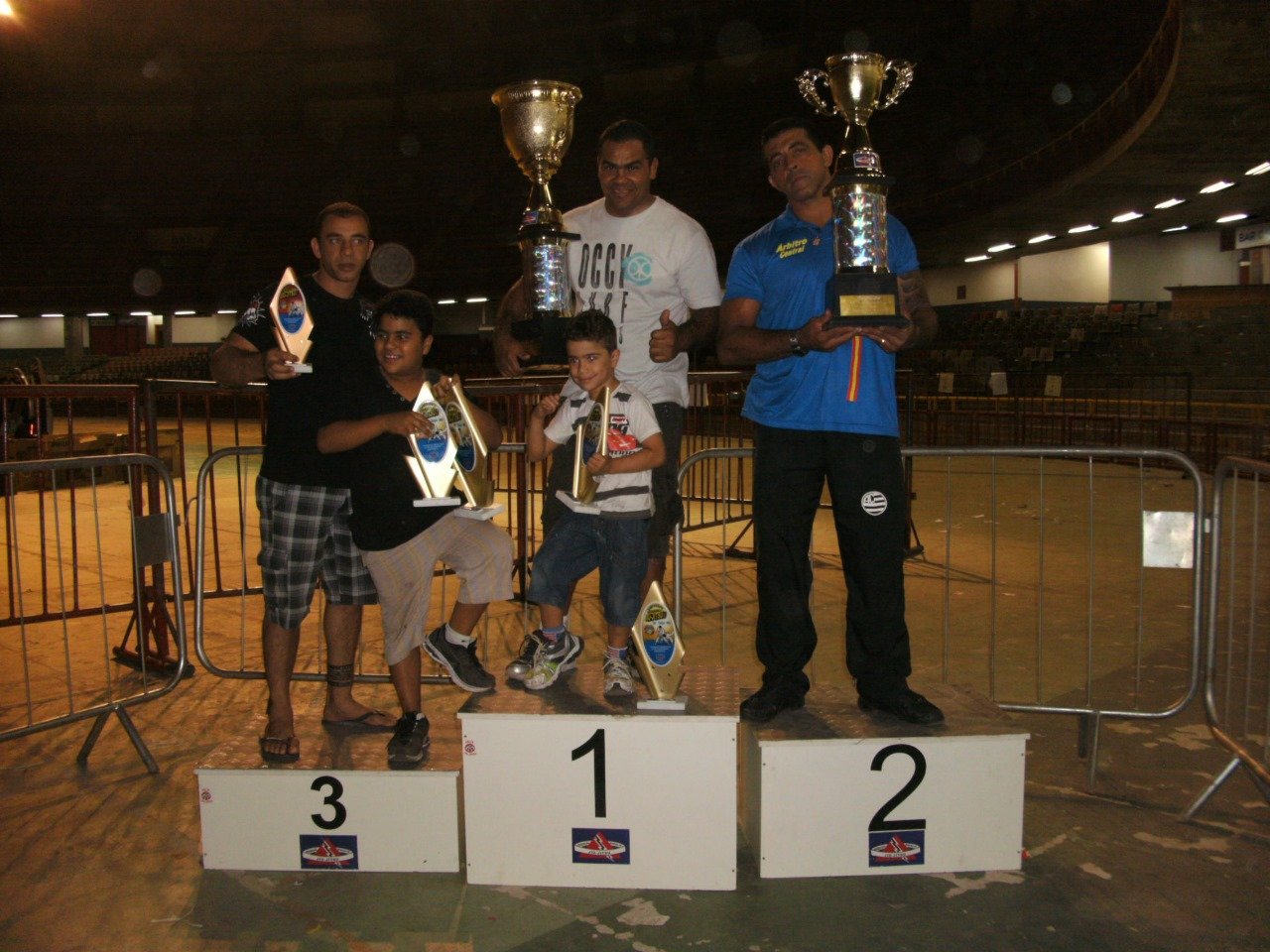 WhatsApp Image 2025-09-19 at 22.00.24